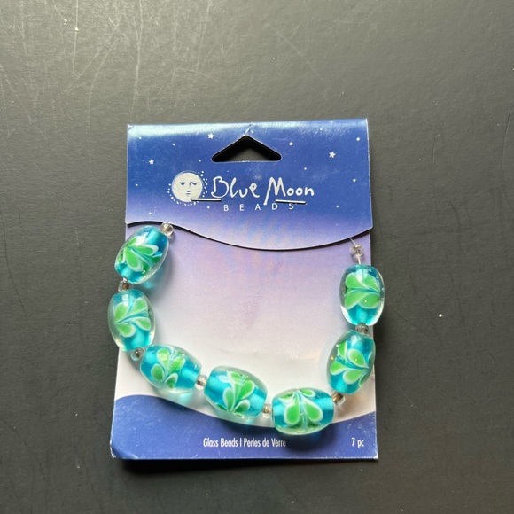 3 packs of glass beads with a pendant. Color Turquoise - Picture 4 of 6